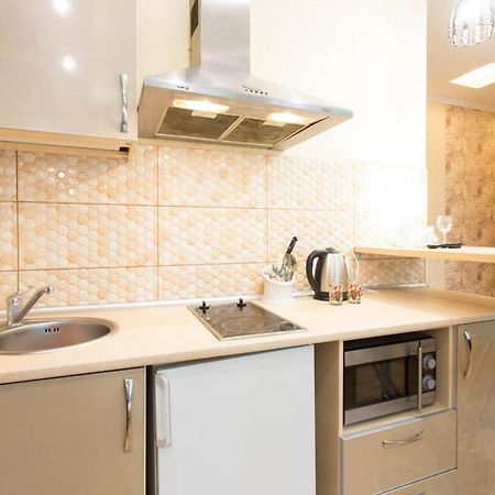 Modern New Studio - Maika Yohansena Str 18A Kharkov Ngoại thất bức ảnh